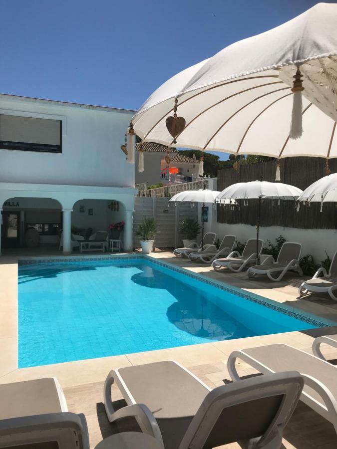 Casa Holandaluzas Near Beach, With Salt Water Pool And Private Parking Lägenhet