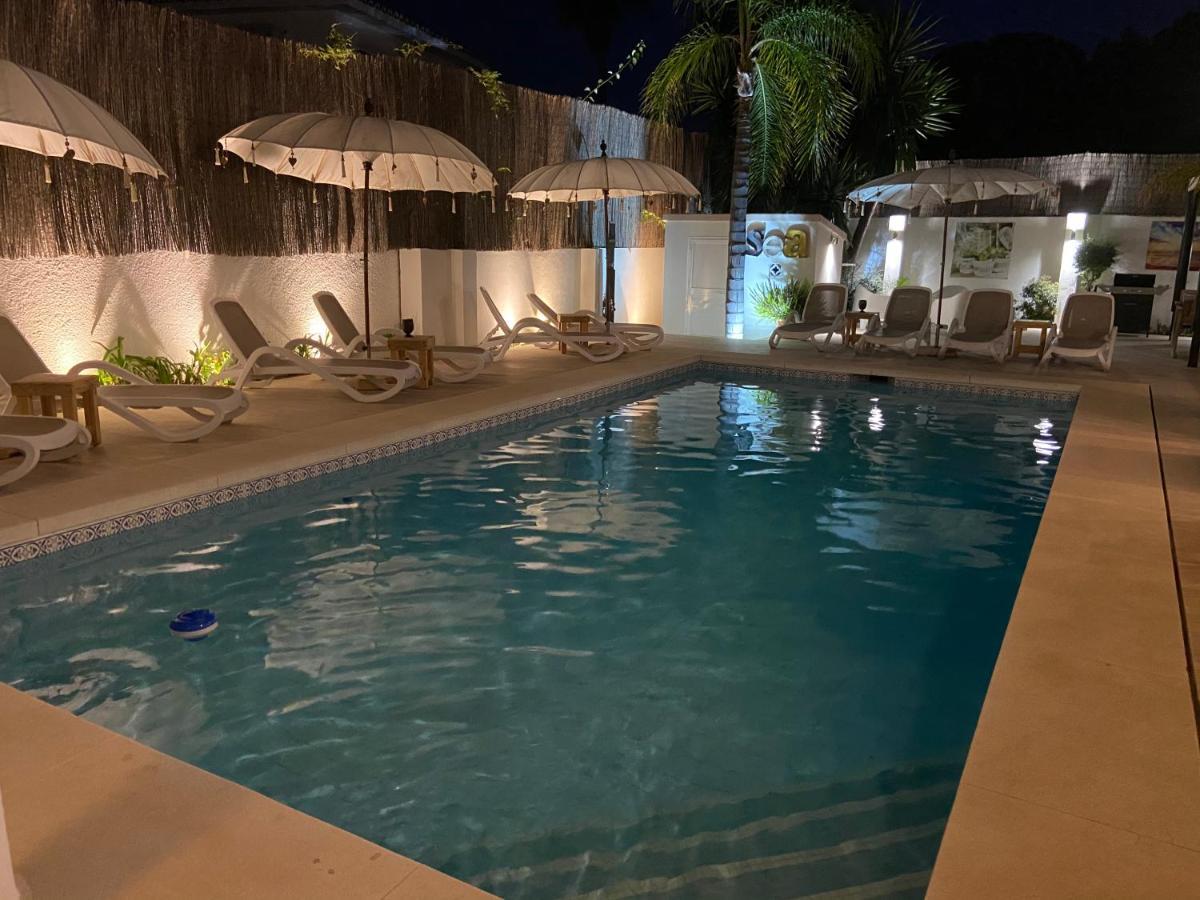 Casa Holandaluzas Near Beach, With Salt Water Pool And Private Parking Apartment